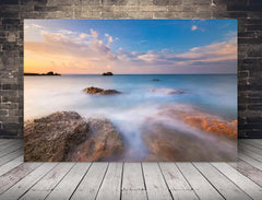 Deko-Leinwand Felsen im Nebel