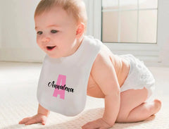 Personalisiertes Baby-Lätzchen | Name minimalistisch