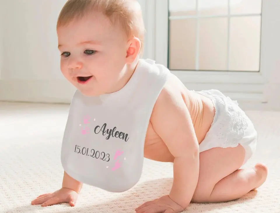 Personalisiertes Baby-Lätzchen | Hand -und Fußabdrücke für Mädchen